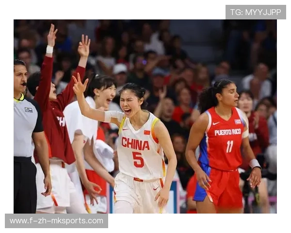 女篮姑娘用汗水书写荣誉——铸就青春的不凡篇章